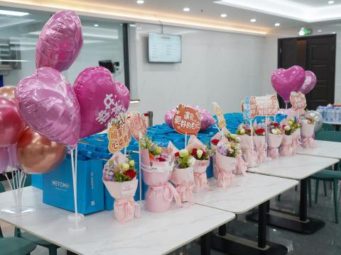 致敬“她实力”：emc易倍集团女神节暖心系列活动！